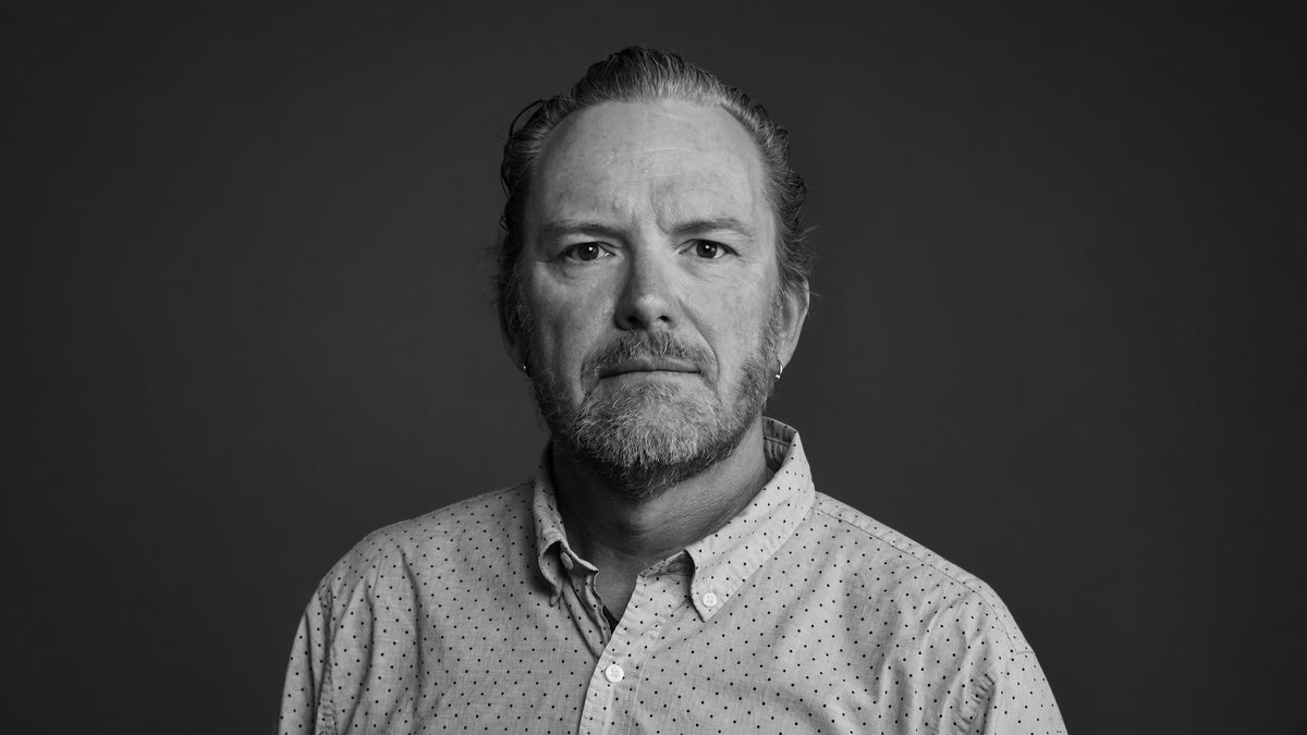 Ian Dewar, Strategic Advisor specializing in loyalty ecosystems and customer intelligence.